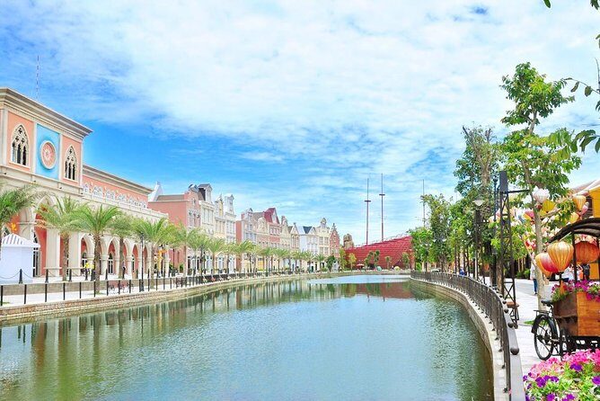 Vinwonder Amusement Park Full-Day Tour with River Safari from Da Nang - What Travelers Can Expect
