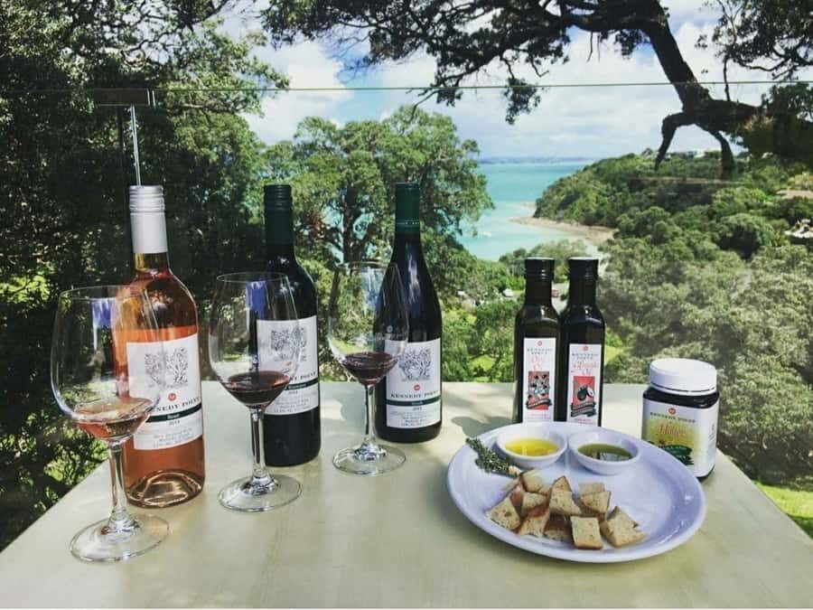 Waiheke Island Gourmet Food and Wine Tour with Lunch - What Sets This Tour Apart?