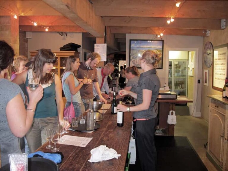 Waiheke Island Wine Tours - PREMIUM Wines - Max 11 clients ! - The Sum Up