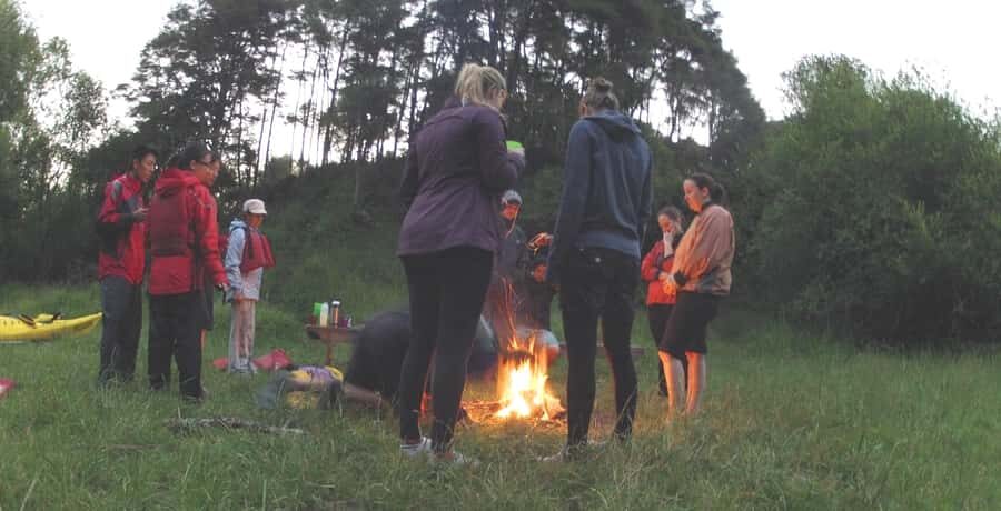 Waikato River: Glowworm Kayak Tour with Wine & Snacks - Who Would Love This Tour?