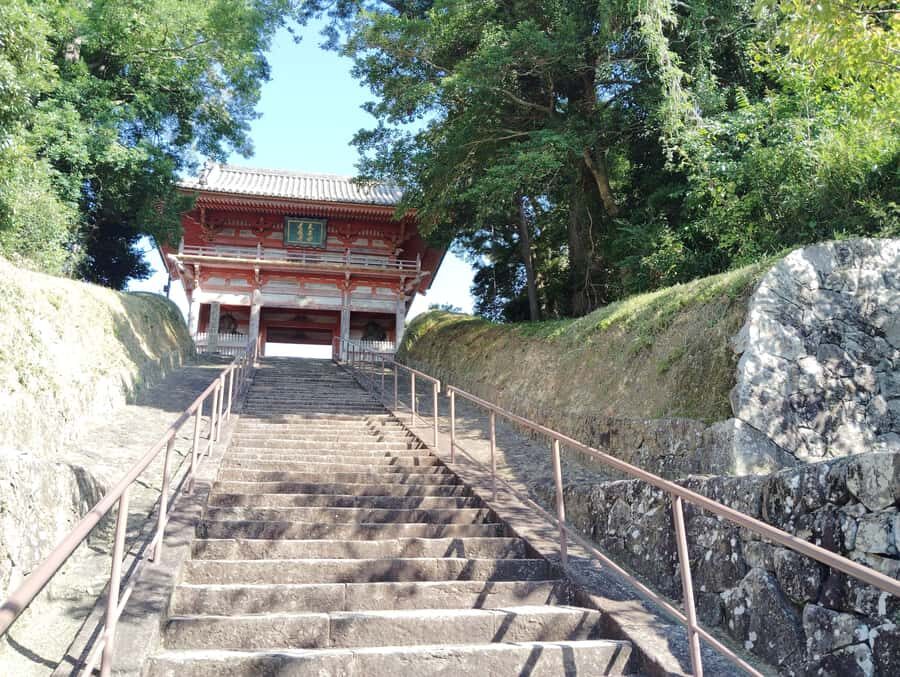 Wakayama: Dojoji Temple and Japans Tragic Love Legend