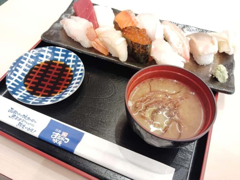 Wakayama: Explore Japans Seafood Culture at Toretore Market - Who Should Consider This Tour?