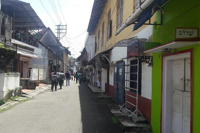 Walking Tour Fort Kochi 2 hours, Offers Fascinating Insights - Why This Tour Offers Good Value