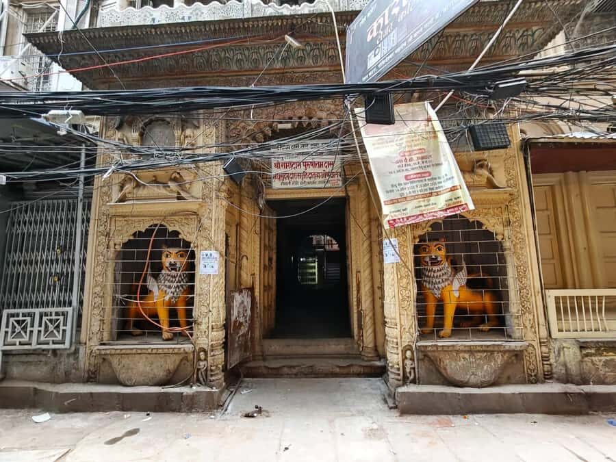 Walking Tour of Ghats and Streets of Varanasi - Who Will Love This Tour?