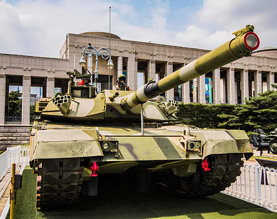 War Memorial of Korea Tour by a Former Elite Military Expert - The Optional Meal Session