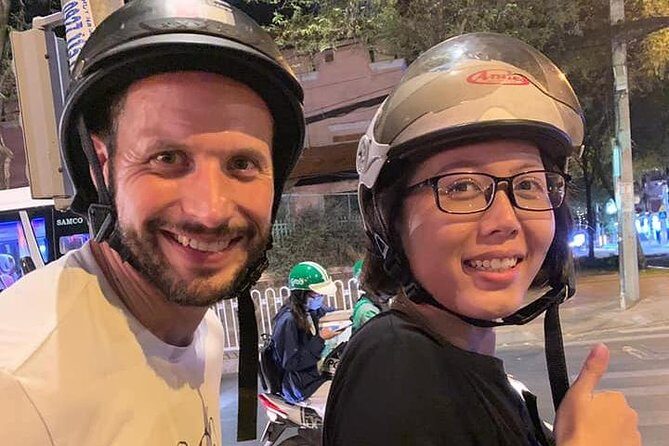 Water Puppet Show & Dinner on Cruise with Buffet or Set menu - Water Puppet Show at Golden Dragon Theater