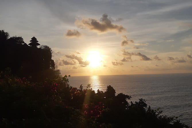 Watersport and Sunset in Uluwatu - What’s Included and What’s Not?
