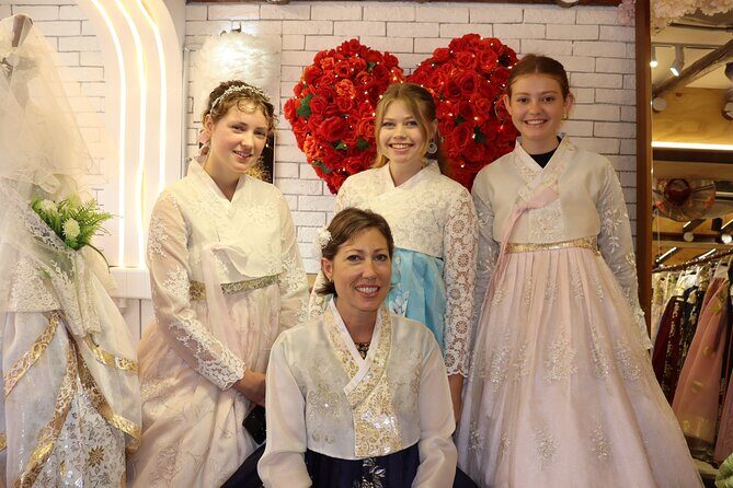 Wearing Hanbok Walking Tour in Bukchon with Liquor Tasting - What’s Included and What’s Not