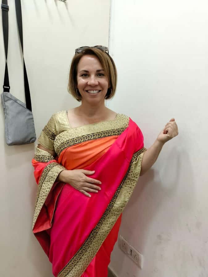 Wedding Wear & Bollywood Glam Shopping Tour (Women-Led Tour) - Who Will Love This Experience?