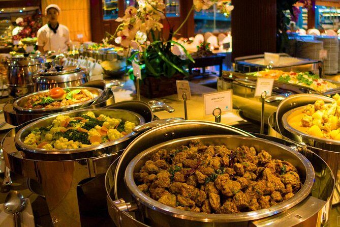 White Orchid Dinner Cruise at Bangkok with Pickup & Live Music - What to Expect and Practical Tips