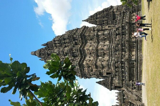 WONDERFULL JOGJA01 (Borobudur+Prambanan+City Tour+lunch 10 hours) - Who Will Love This Tour?
