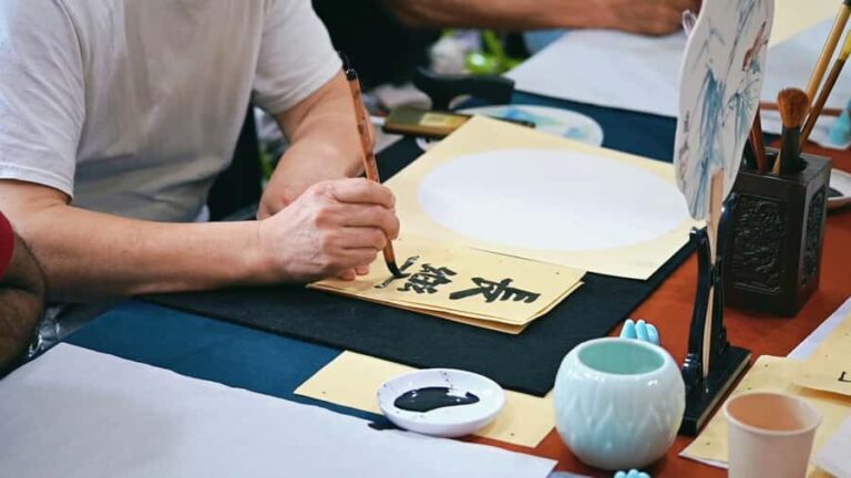 Wuhan: Cloud Calligraphy Workshop with Tea & Art Ceremony - Who Should Consider This Experience?
