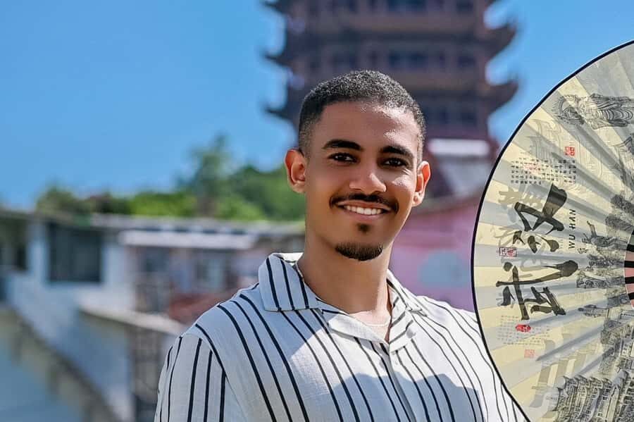 Wuhan: Yellow Crane Tower and Hubu Alley Guided Tour - Practical Details and What’s Included