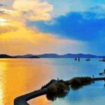 Wuxi Private Day Tour with Lingshan Buddhist Scenic Spot and Taihu Yuantouzhu - Who Should Consider This Tour?