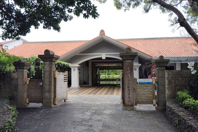 WWII Battle of Okinawa - Himeyuri & Peace Museum Guided Tour - Who Should Consider This Tour?