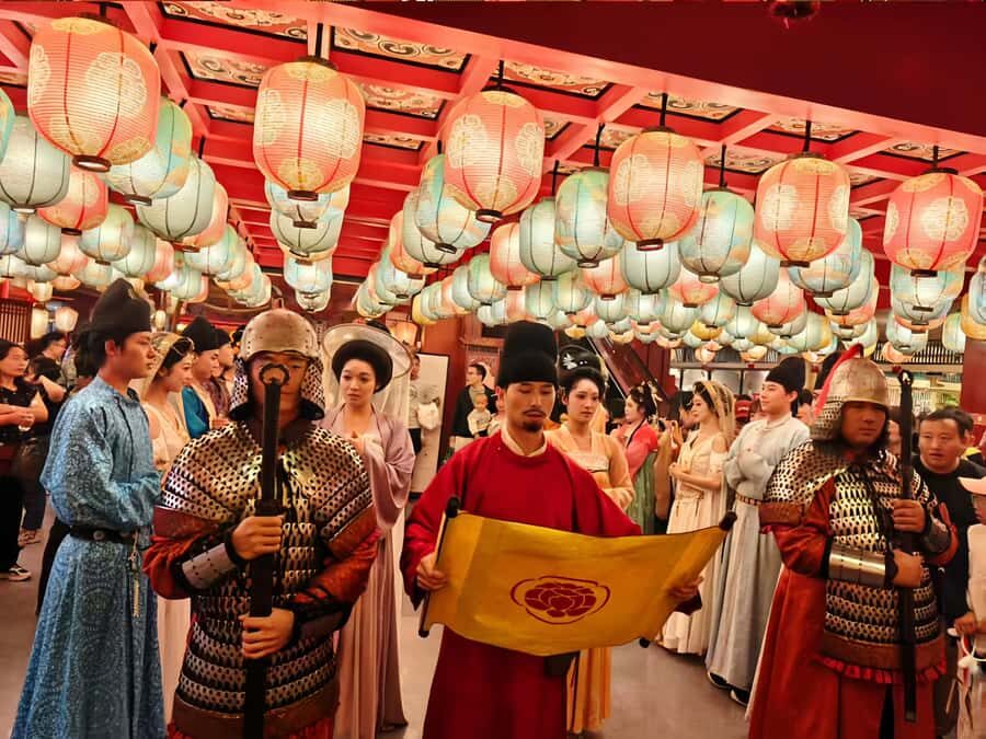 Xi'an: Cultural Hilights and Food Tasting Private Day Tour - Panoramic Views from a Central Tower