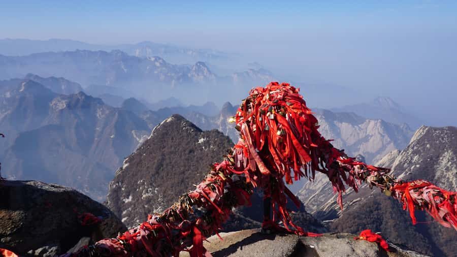 Xian: Private Mount Hua Tour with Lunch & Hotel Pickup - What Makes This Tour Stand Out?