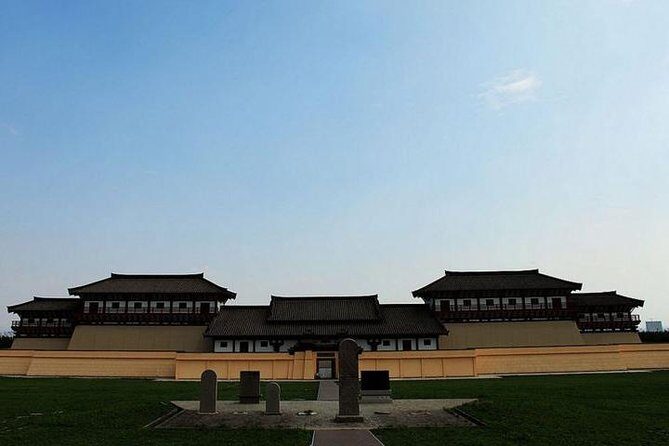 Xian Small Group Tour: Terracotta Warriors and Hanyangling Mausoleum - What This Tour Offers Beyond the Basics
