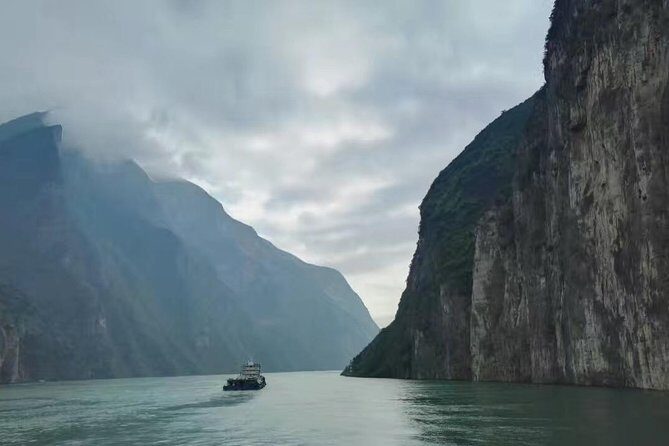 Yangtze River Deluxe Cruise 4D/3N from Chongqing to Yichang - The Real Traveler Experience