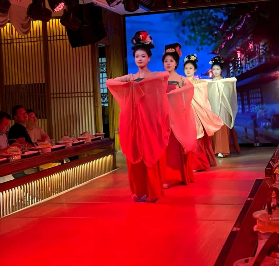 Yangzhou Nanhe Music FeastAncient Immersive Dining + Dance