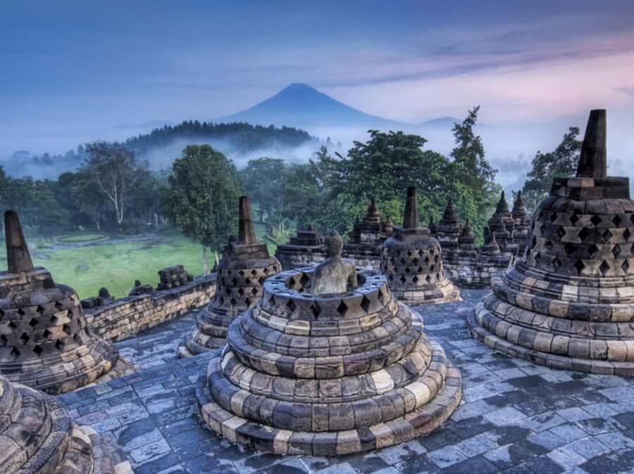 Yogyakarta: Borobudur Climb the Top & Mount Merapi Jeep Tour - What You Can Expect from the Tour