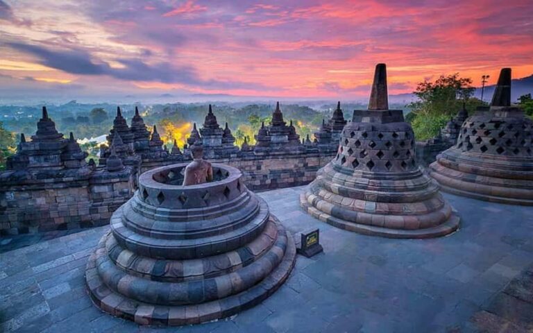 Yogyakarta Borobudur (Climb-up) and Prambanan Sunrise option - Visiting Prambanan: A Hindu Architectural Jewel