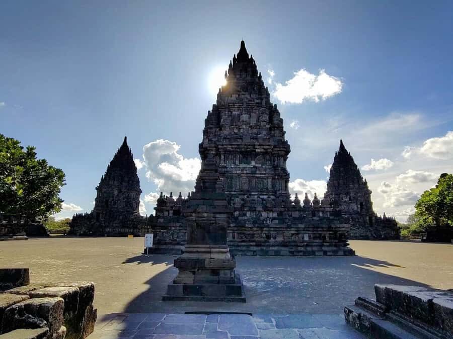 Yogyakarta: Borobudur Climb up, Merapi Volcano and Prambanan - The Itinerary Breakdown: What to Expect