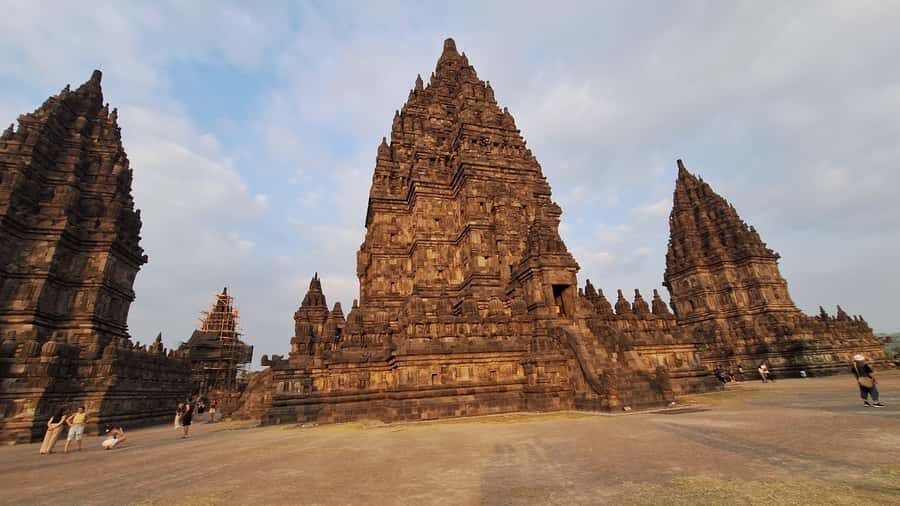 Yogyakarta :Borobudur, Merapi Volcano & Prambanan Temple - Practical Details and Tips