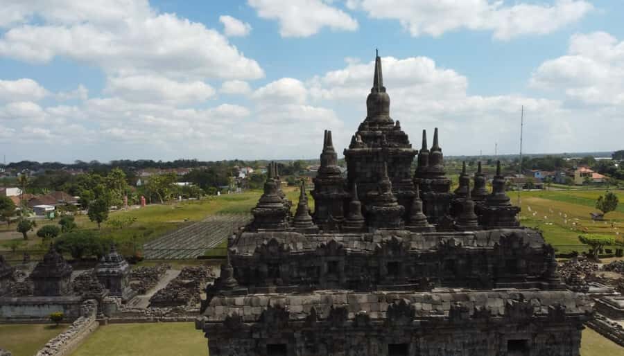 Yogyakarta: Borobudur, Prambanan & Alun-Alun Kidul Tour - Discovering the Highlights: What Makes This Tour Special