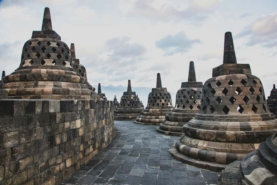Yogyakarta: Borobudur & Prambanan Temple Tour Transportation - What to Expect on the Tour