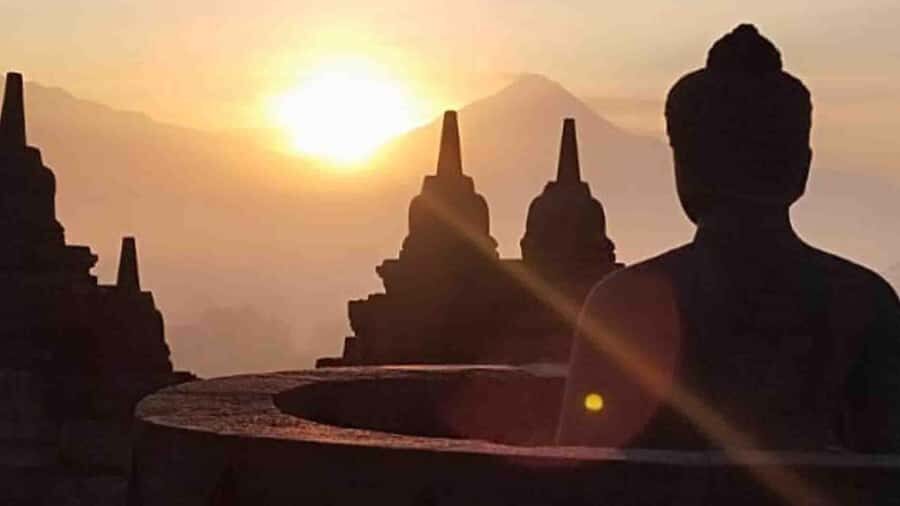 Yogyakarta : Borobudur Sunrise & Prambanan Temple Day Tour - Practical Details: Transportation, Guides, and Value