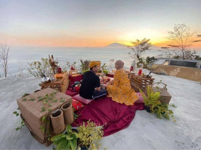 Yogyakarta: Borobudur Temple & Enam Langit Private Tour - The Practical Side: Price, Value, and Tips