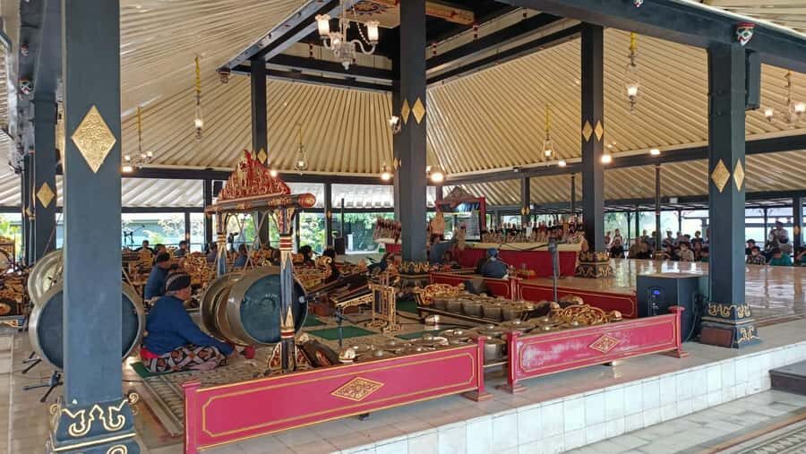 YOGYAKARTA : EXPLORE THE CULTURAL AND NATURE - Who Will Love This Tour?