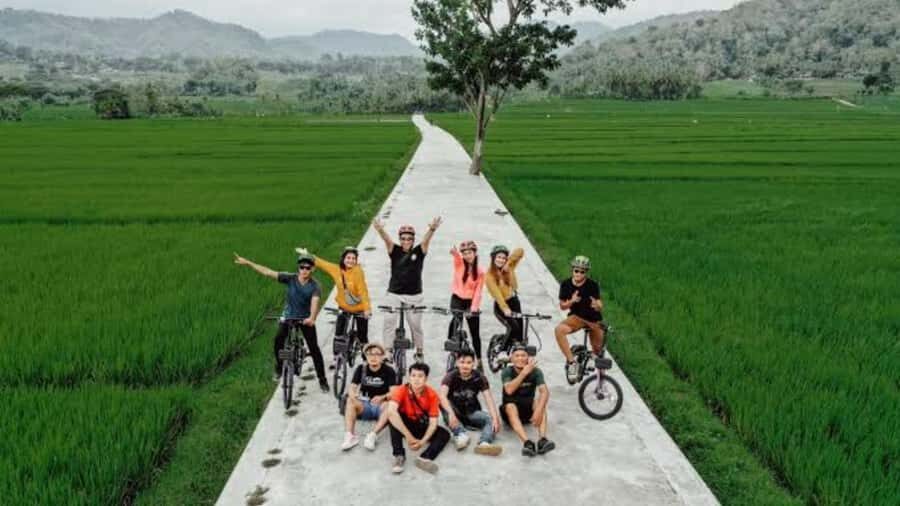 Yogyakarta: Half-Day Guided Bike City Tour - Practical Details and Tips
