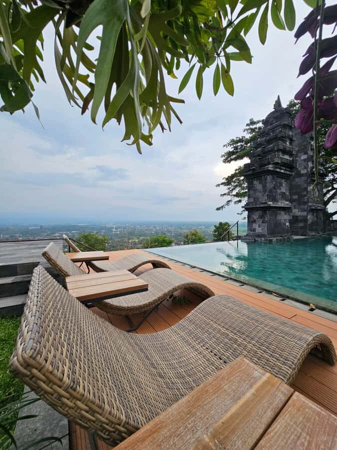 Yogyakarta: Instagrammable Cafes with Temple & Volcano View - An In-Depth Look at the Tour Experience