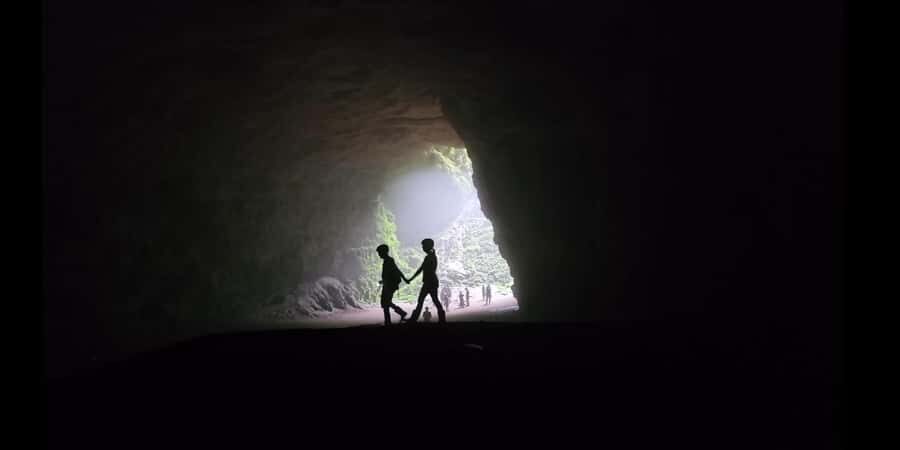 Yogyakarta: Jomblang Cave, Pindul Cave, & Alun-Alun Tour - Jomblang Cave: Vertical Descent into a Hidden World
