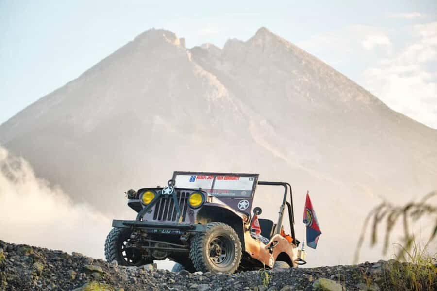 Yogyakarta : Mount Merapi jeep 4X4 tour & Borobudur ClimbUp - Deep Dive: Why This Tour Offers Great Value