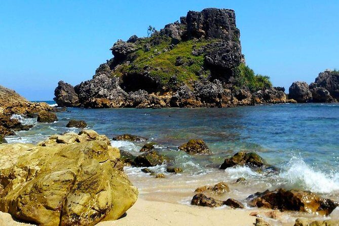 Yogyakarta Nglambor Beach Snorkeling Tour with Private Transport - The Nglambor Beach Experience