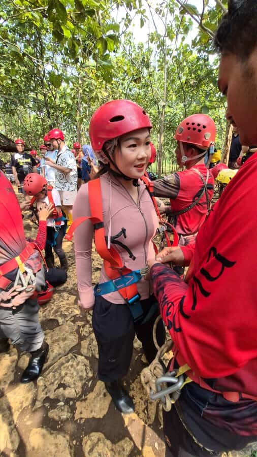 Yogyakarta: Nglanggeran Volcano Sunrise & Jomblang Cave Tour - The Itinerary in Detail