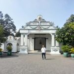 Yogyakarta: Sultan's Palace, Borobudur & Sunset Tour - An In-Depth Look at the Tour Experience