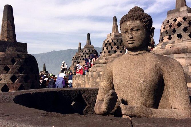 Yogyakarta: Sunrise at Setumbu & Borobudur Temple & Mount Merapi - The Itinerary in Detail