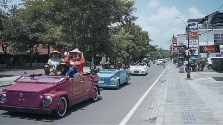 Yogyakarta : VW Borobudur Setumbu Sunrise Guide Tour - The Itinerary Breakdown