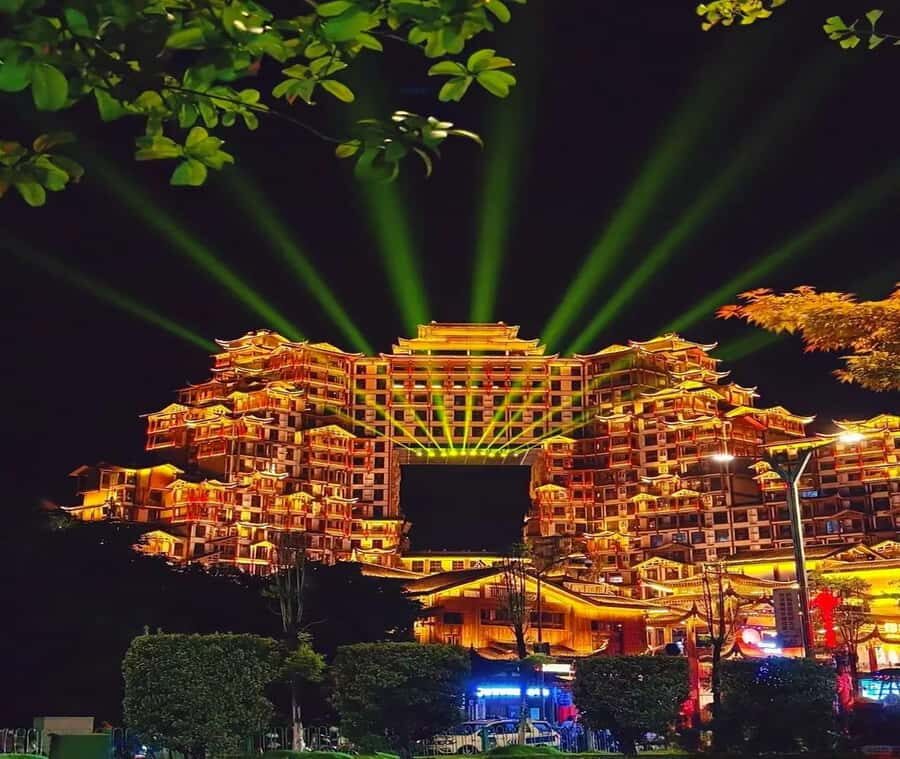 Zhangjiajie Avatar Mini Group Tour 1-5 days & Accommodation - An In-Depth Look at the Zhangjiajie Adventure