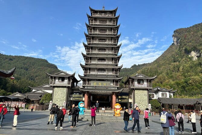 Zhangjiajie National Forest Park Tickets Booking - In-Depth Look at the Itinerary and Attractions