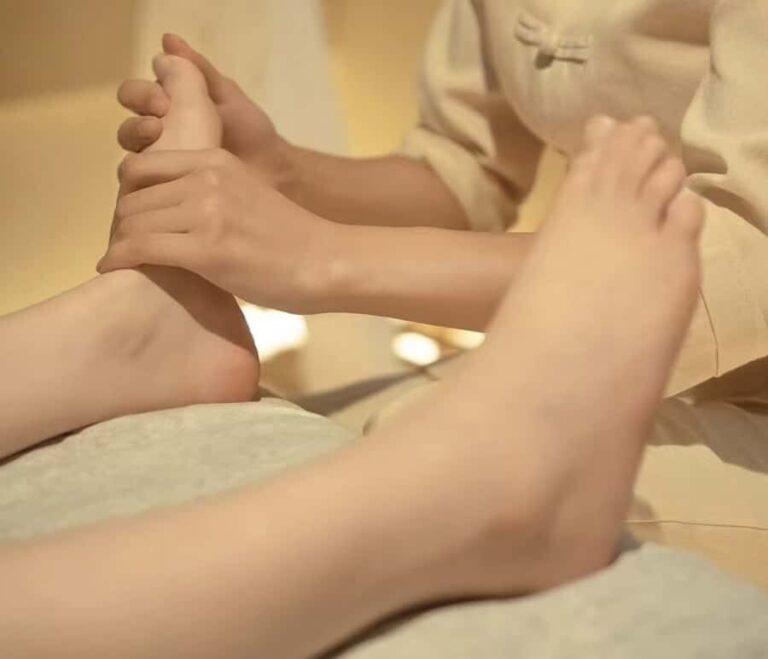 Zhengzhou Night Tour: Hot Pot & Foot Massage Experience - What Makes This Tour Stand Out?