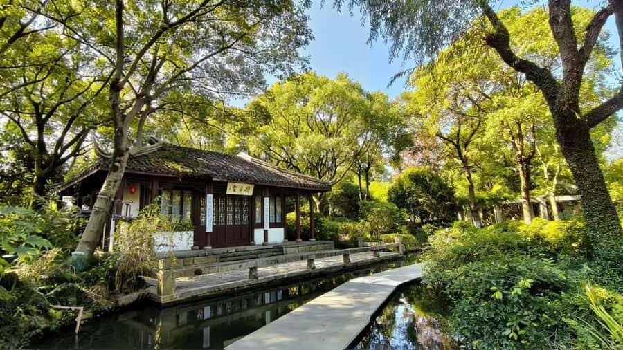 Zhujiajiao Cultural Experience: Boat Ride & Zongzi Making - The Canal Boat Ride: Poetic and Peaceful