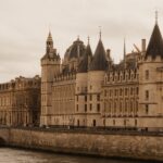 conciergerie-seine-gothic-architecture