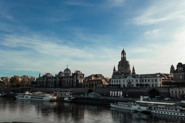 dresden-skyline-elbe-historic
