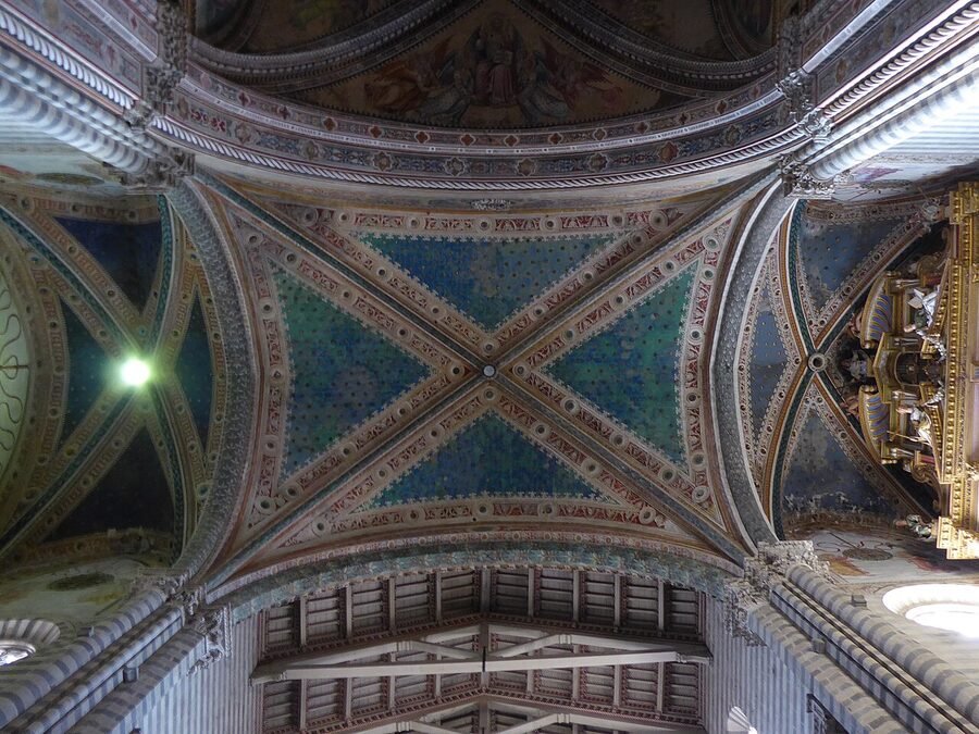 Duomo di Orvieto ceiling transept detail