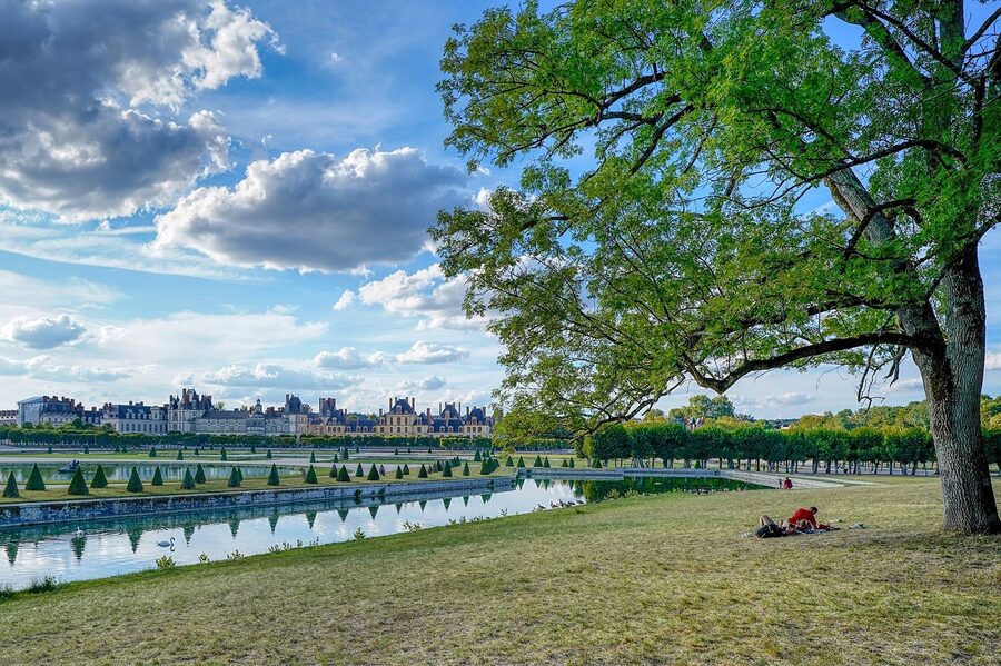 Park with lake and meadow at Fontainebleau